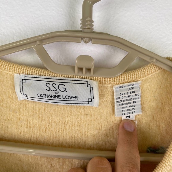 Vintage S.S.G. Catharine Lover Wool Cream Floral Embroidered Cardigan SZ Medium - Picture 3 of 10